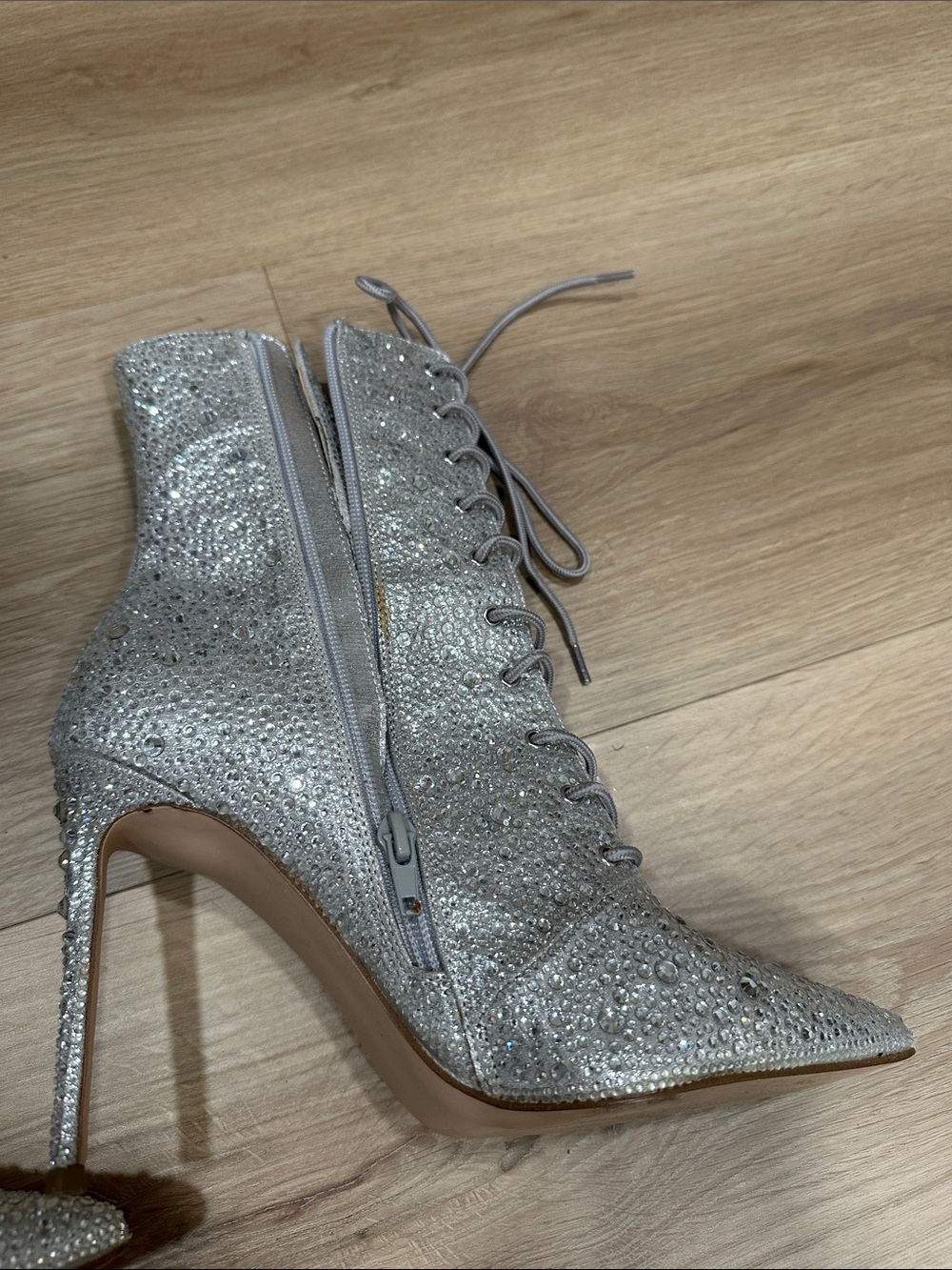 Steve Madden Valency Silver Crystal Lace-Up Stiletto Ankle Boot Size 9 - Picture 14 of 16